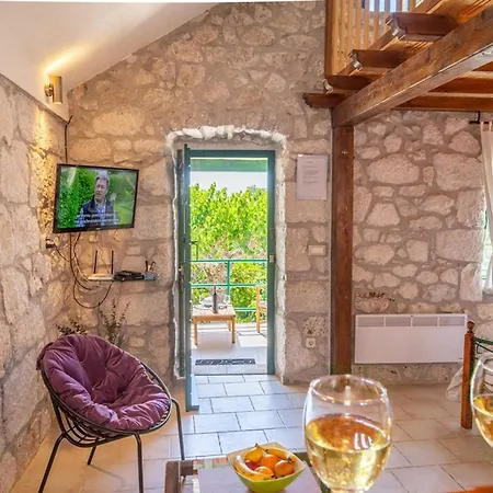 Stone House Nikola With Heated Pool * Bast
