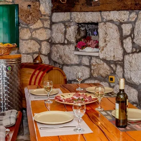 Stone House Nikola With Heated Pool * Bast