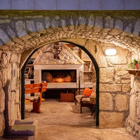 Holiday home Stone House Nikolina With Heated Pool *